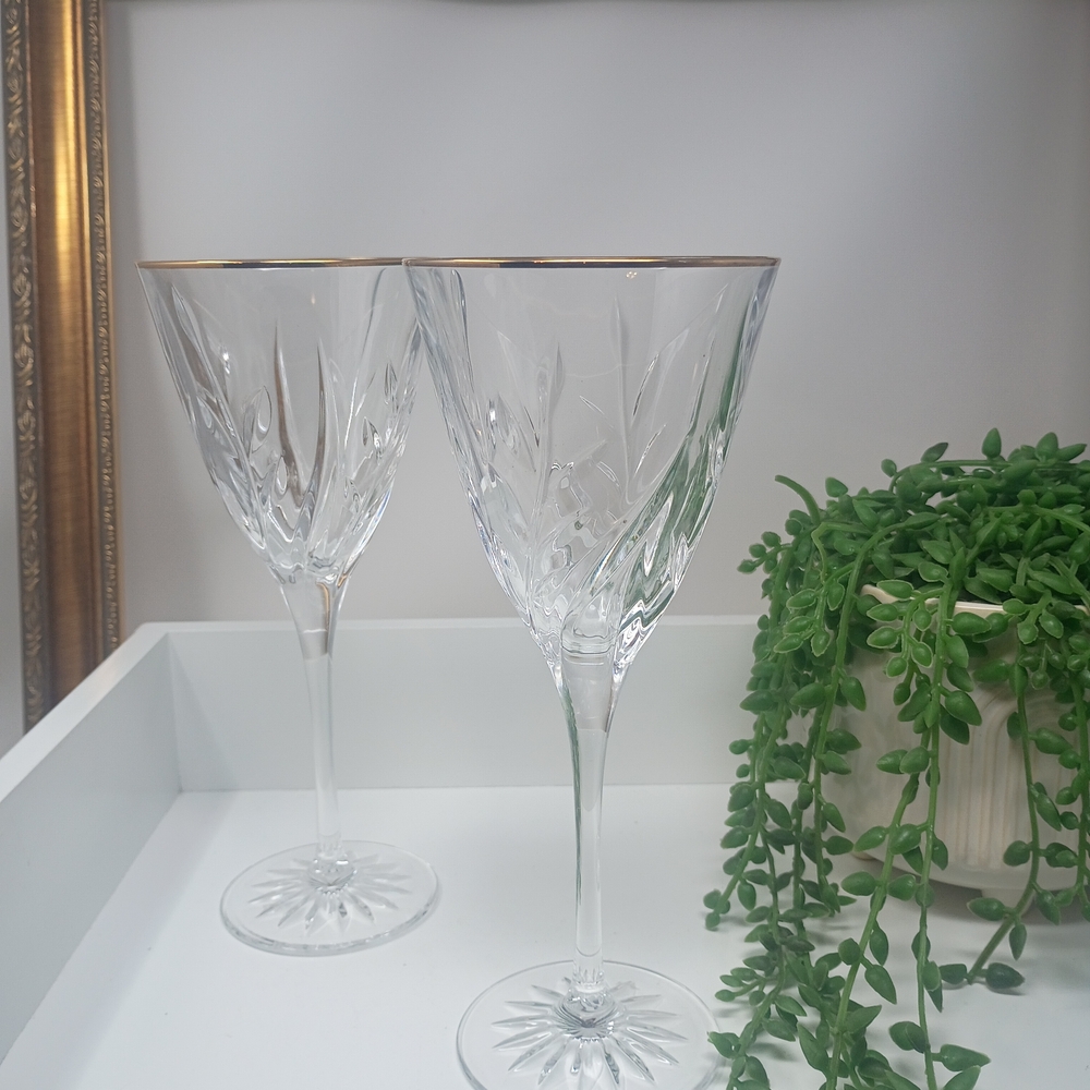 Cassandra by Cristal D' Arques-Durand Wine Glasses with Gold Rim